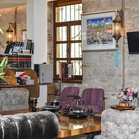 Orchis Hotel Ayvalik Exterior photo