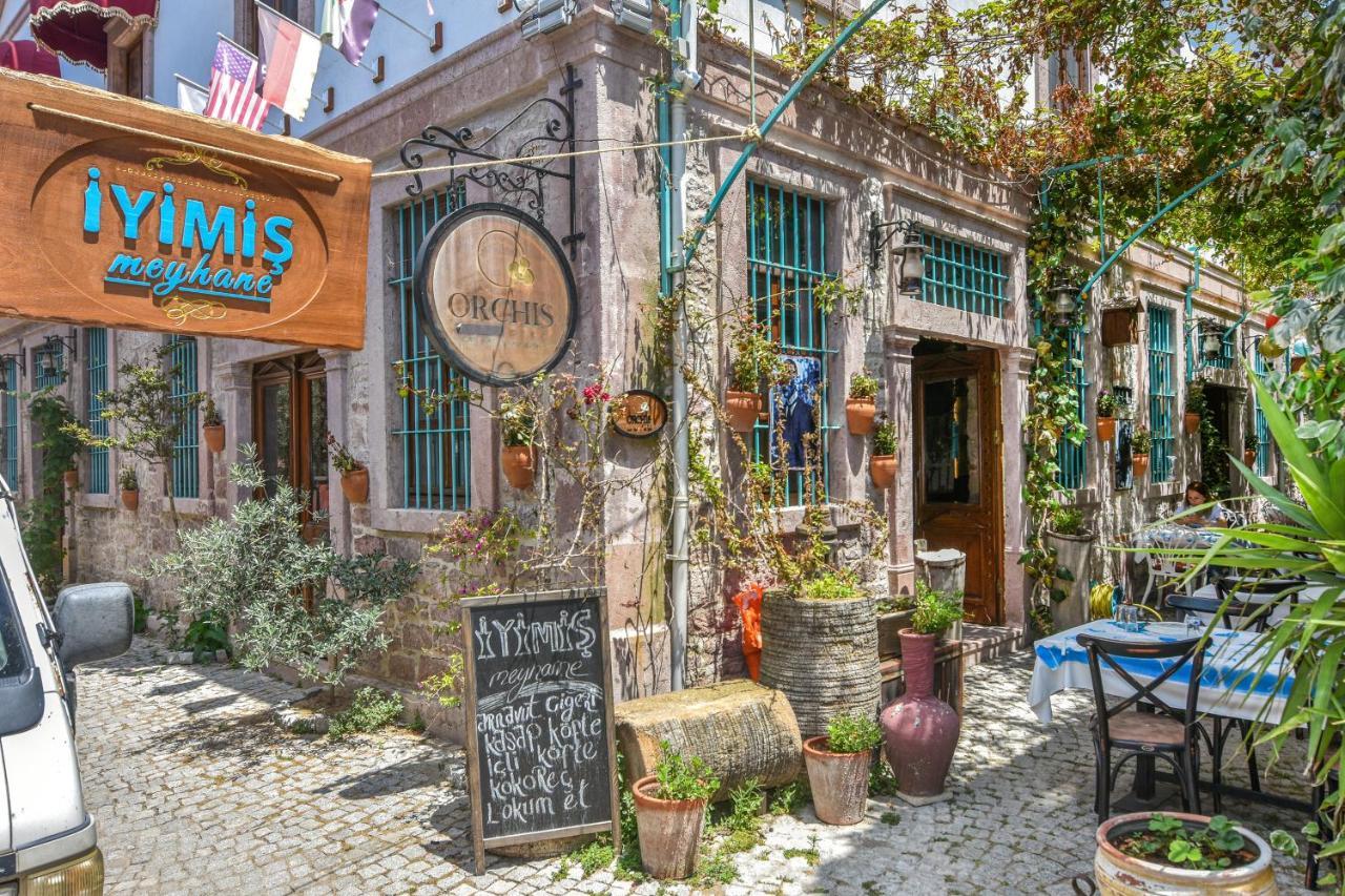 Orchis Hotel Ayvalik Exterior photo