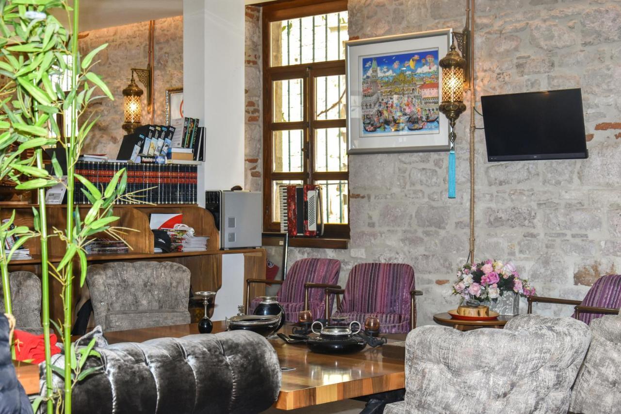 Orchis Hotel Ayvalik Exterior photo
