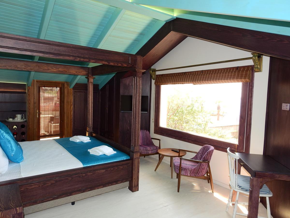 Orchis Hotel Ayvalik Exterior photo